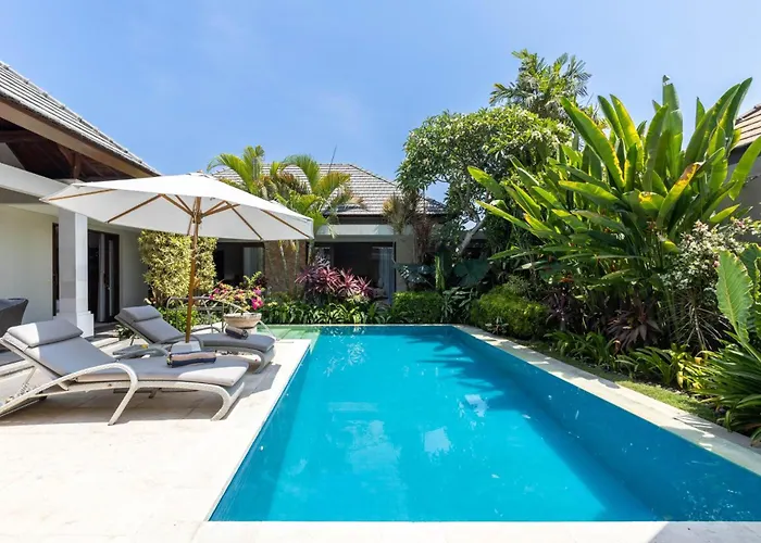 Seven Kejora - Beachfront Estate Villa Sanur (Bali)