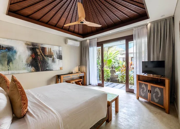 Villa Seven Kejora - Beachfront Estate Sanur (Bali)